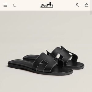 Hermès Oran Sandal 38.5 Black EUC